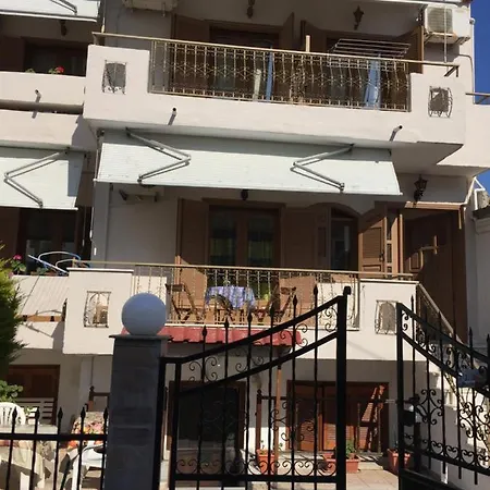 Hotel de apartamente Vila Roula